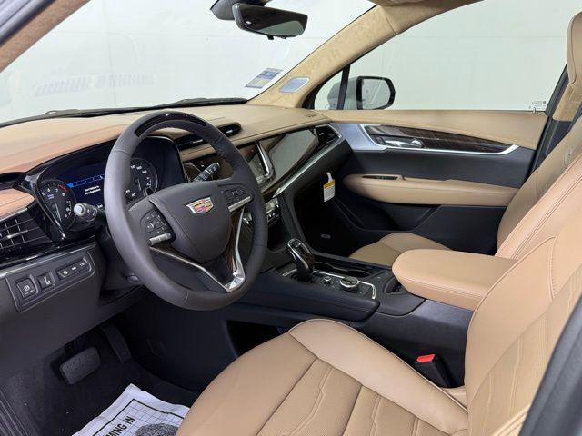 new 2025 Cadillac XT6 car, priced at $75,665