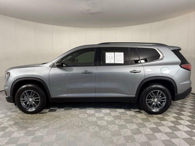 used 2025 GMC Acadia car, priced at $39,999