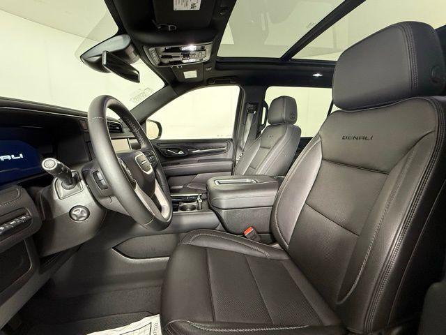 used 2024 GMC Yukon XL car, priced at $73,899
