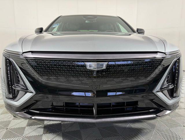 new 2025 Cadillac LYRIQ car, priced at $61,389