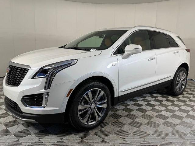 new 2025 Cadillac XT5 car, priced at $54,514