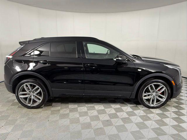 used 2021 Cadillac XT4 car, priced at $26,999