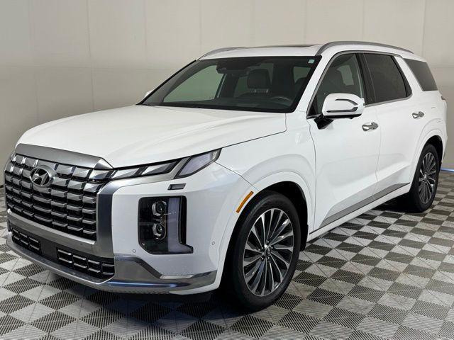 used 2024 Hyundai Palisade car, priced at $39,999