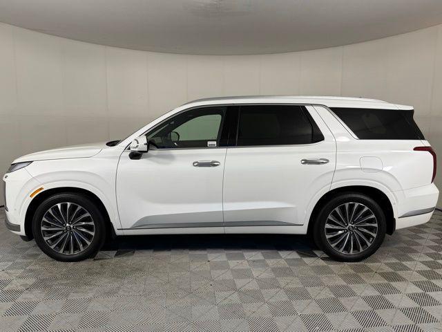 used 2024 Hyundai Palisade car, priced at $39,999