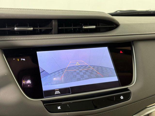 used 2024 Cadillac XT5 car, priced at $42,999