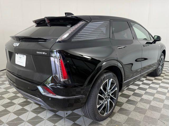new 2025 Cadillac OPTIQ car, priced at $55,289