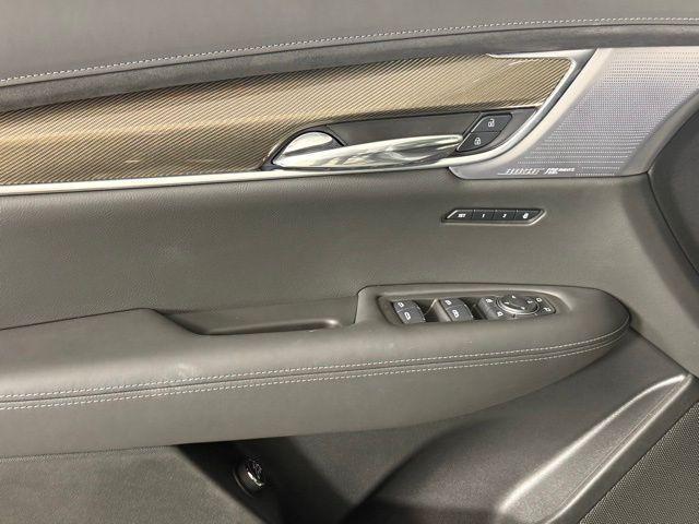 new 2025 Cadillac XT6 car, priced at $75,790