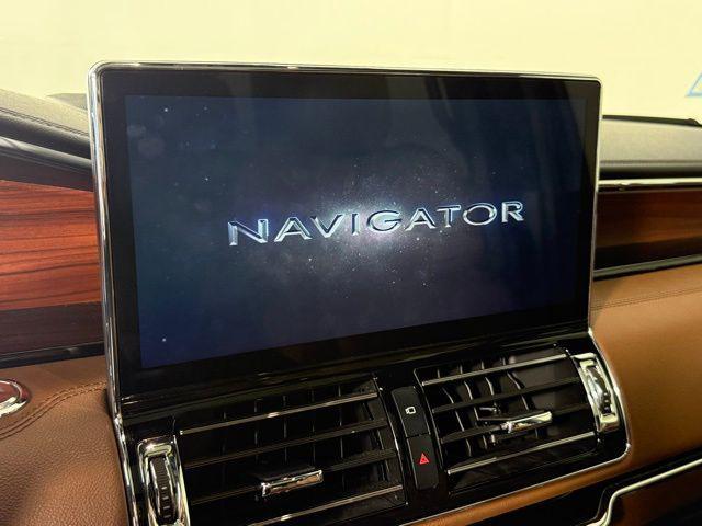 used 2024 Lincoln Navigator car, priced at $78,999