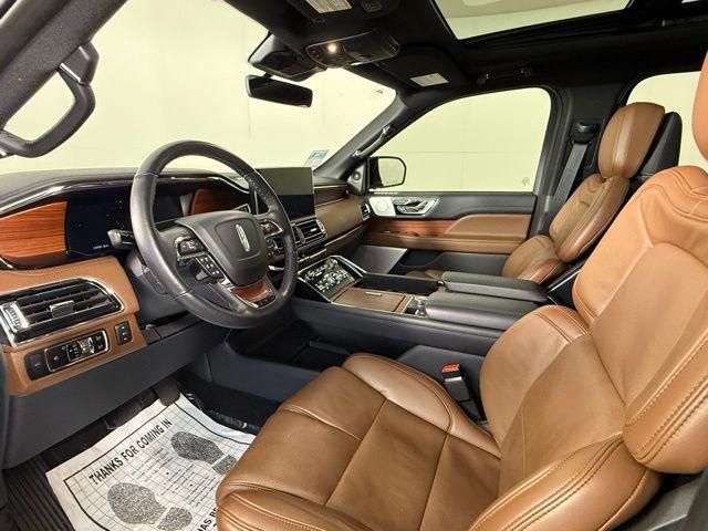 used 2024 Lincoln Navigator car, priced at $78,999
