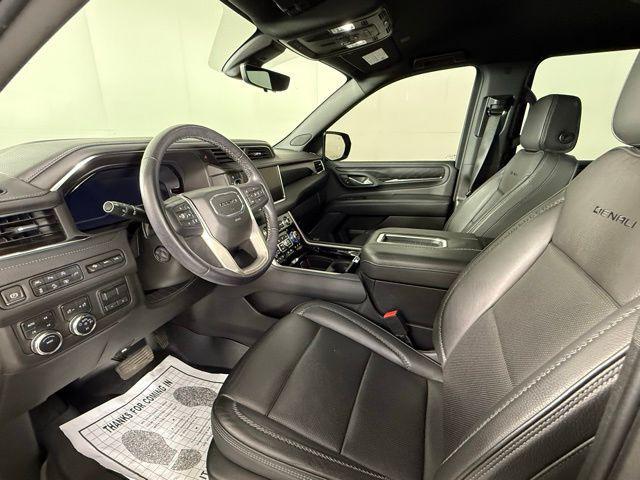 used 2022 GMC Yukon XL car, priced at $51,279