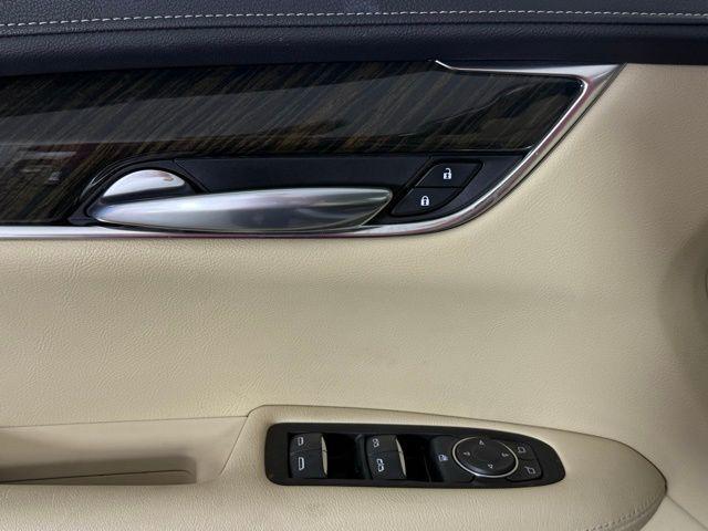 used 2019 Cadillac XT5 car, priced at $19,799