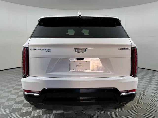 new 2025 Cadillac Escalade car, priced at $130,490