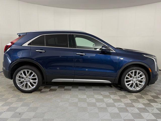 used 2021 Cadillac XT4 car, priced at $25,999