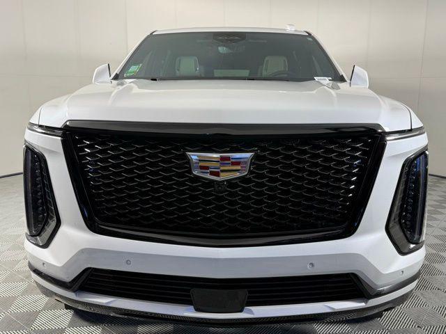 used 2025 Cadillac Escalade ESV car, priced at $112,998