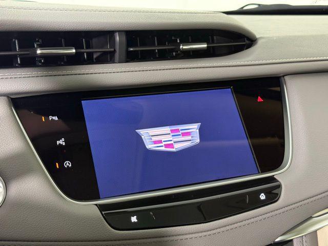 new 2025 Cadillac XT5 car, priced at $56,890