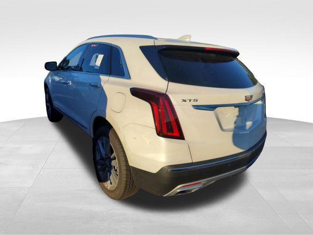 used 2024 Cadillac XT5 car, priced at $45,980