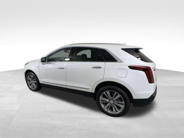 used 2024 Cadillac XT5 car, priced at $45,980