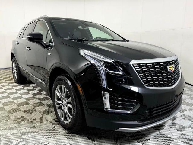 used 2022 Cadillac XT5 car, priced at $30,991