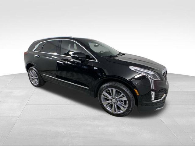 new 2025 Cadillac XT5 car, priced at $56,190