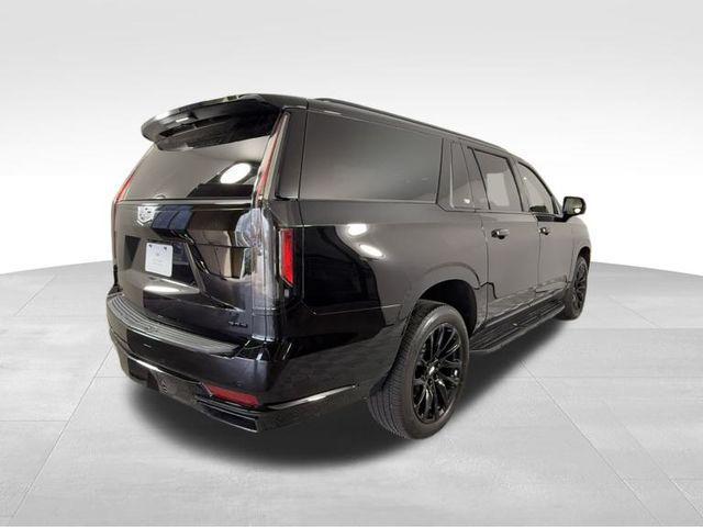 used 2023 Cadillac Escalade ESV car, priced at $83,991