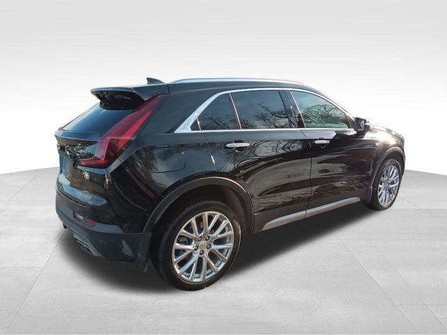 used 2022 Cadillac XT4 car, priced at $29,991