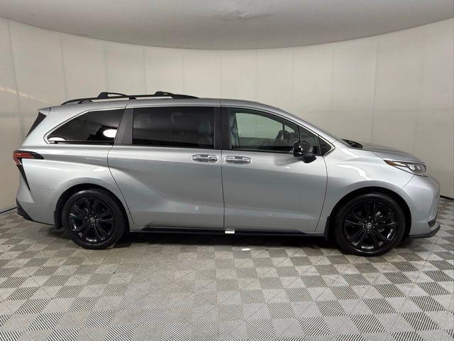 used 2023 Toyota Sienna car, priced at $44,994