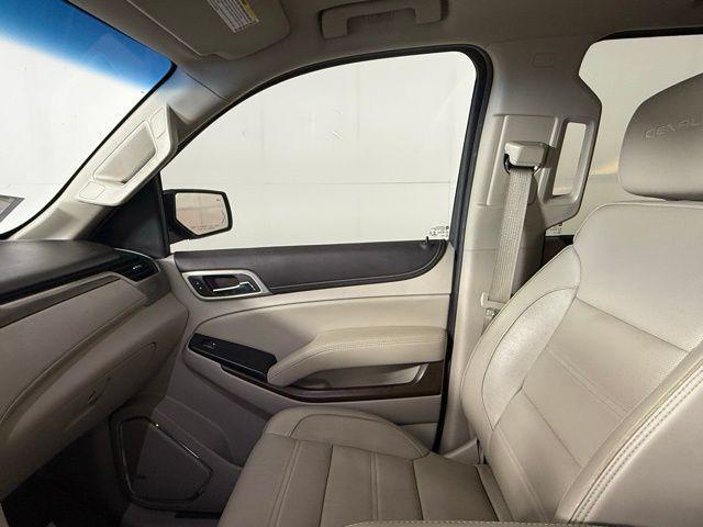 used 2019 GMC Yukon car, priced at $34,634
