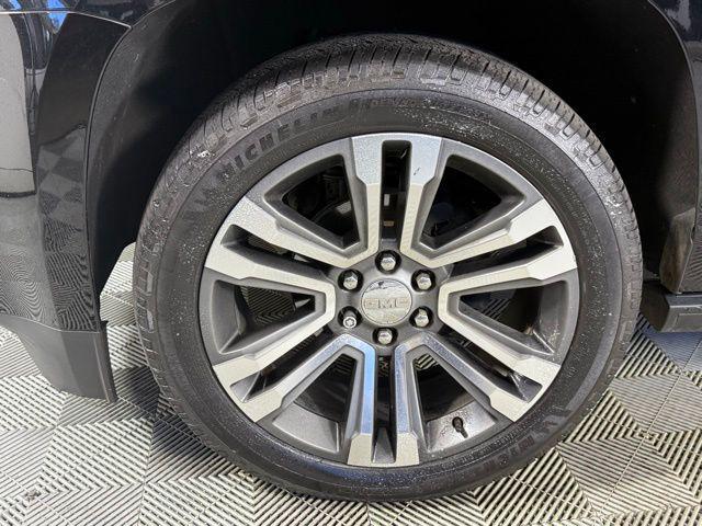 used 2019 GMC Yukon car, priced at $34,634