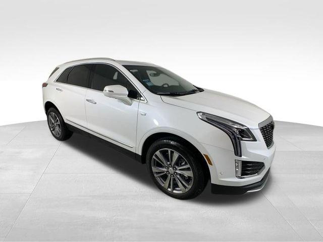 new 2025 Cadillac XT5 car, priced at $57,790