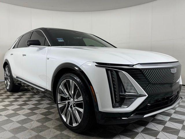 new 2025 Cadillac LYRIQ car, priced at $75,904