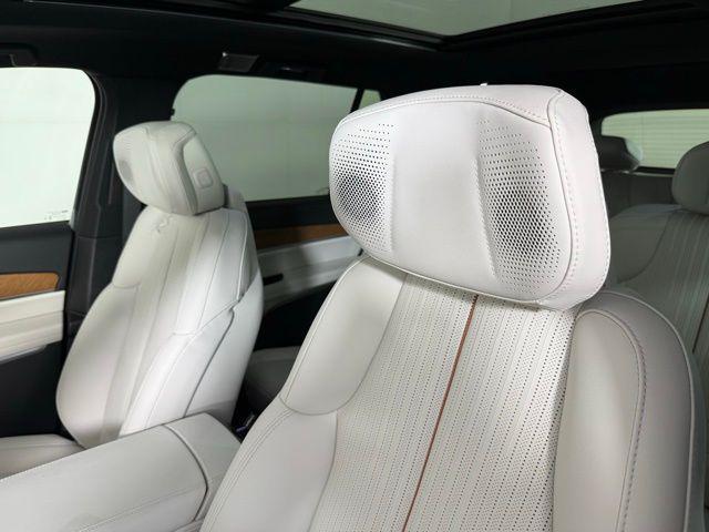 new 2026 Cadillac VISTIQ car, priced at $80,490