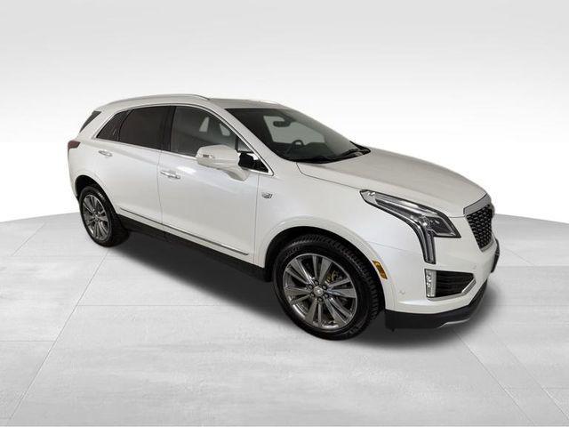 used 2022 Cadillac XT5 car, priced at $30,992