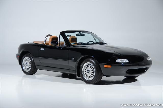 used 1992 Mazda MX-5 Miata car, priced at $17,900