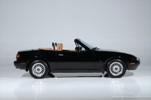 used 1992 Mazda MX-5 Miata car, priced at $17,900