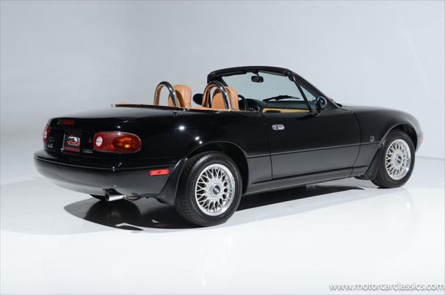 used 1992 Mazda MX-5 Miata car, priced at $17,900