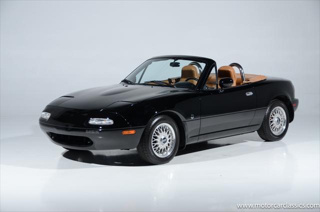 used 1992 Mazda MX-5 Miata car, priced at $17,900