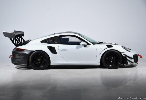 used 2019 Porsche 911 car, priced at $749,900