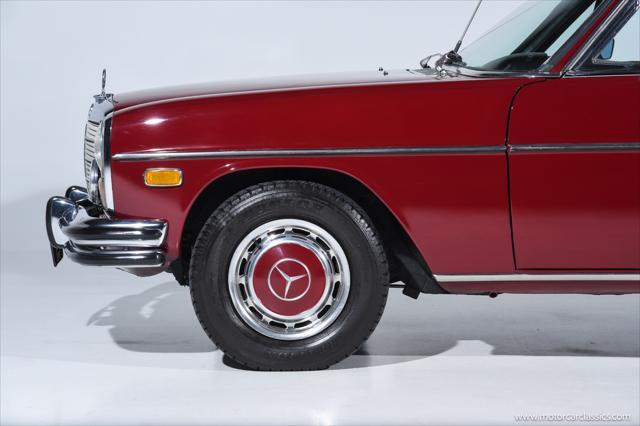 used 1972 Mercedes-Benz 280SE car, priced at $24,900