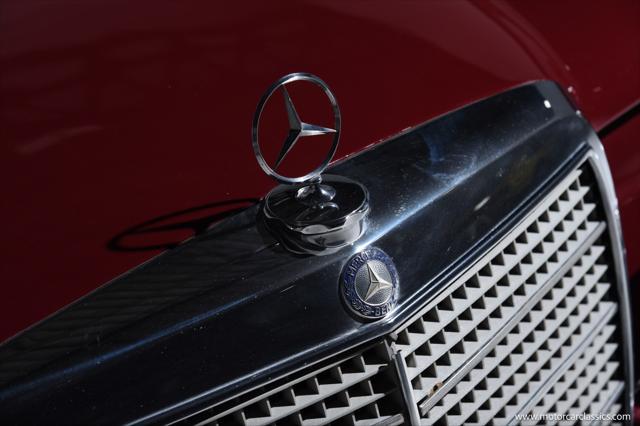 used 1972 Mercedes-Benz 280SE car, priced at $24,900