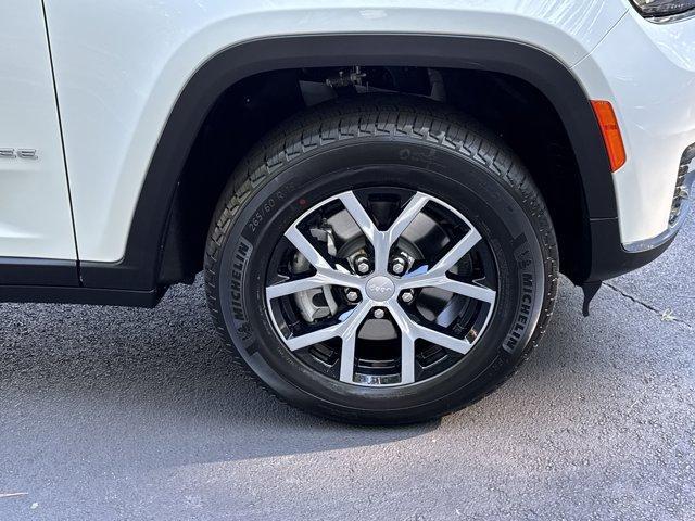 new 2025 Jeep Grand Cherokee L car, priced at $38,945