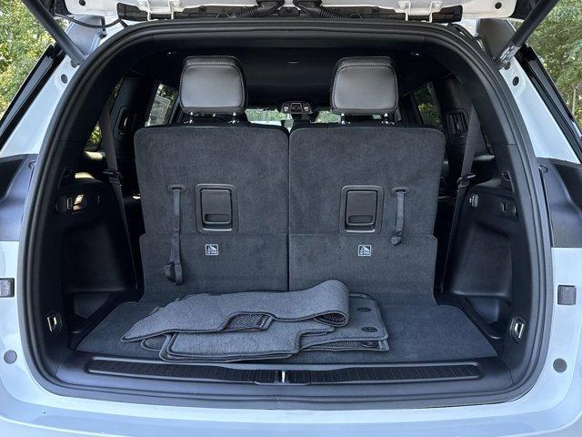 new 2025 Jeep Grand Cherokee L car, priced at $38,945