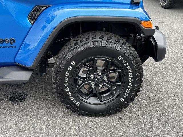 new 2025 Jeep Gladiator car, priced at $44,730