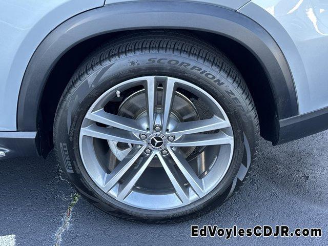 used 2022 Mercedes-Benz GLE 450 car, priced at $54,976