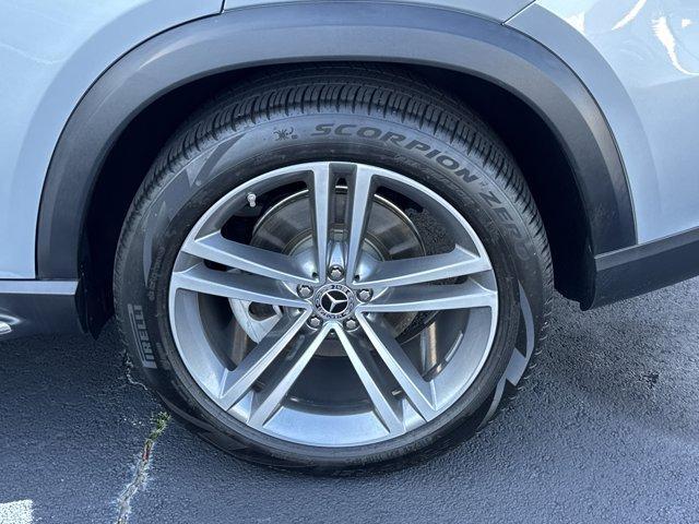 used 2022 Mercedes-Benz GLE 450 car, priced at $53,787
