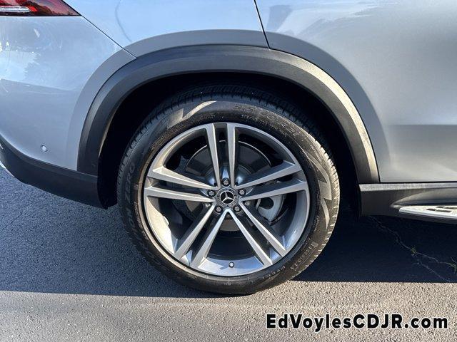 used 2022 Mercedes-Benz GLE 450 car, priced at $54,976