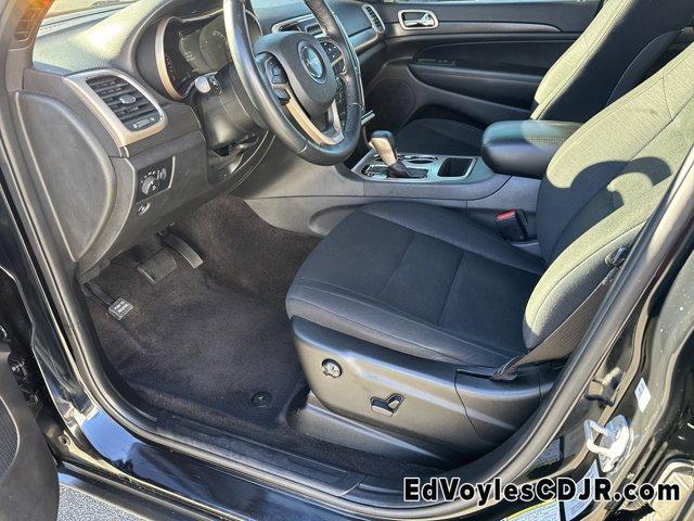 used 2017 Jeep Grand Cherokee car, priced at $14,949