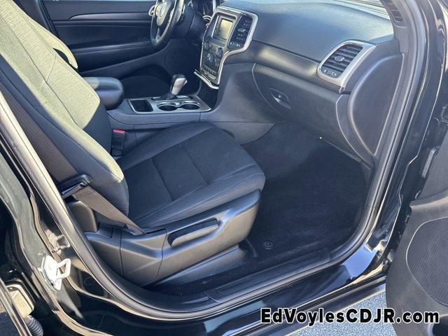 used 2017 Jeep Grand Cherokee car, priced at $14,949