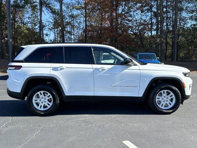 new 2025 Jeep Grand Cherokee car, priced at $34,094