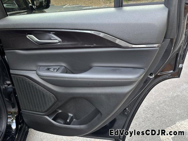 used 2023 Jeep Grand Cherokee car, priced at $32,801