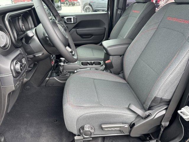 new 2025 Jeep Wrangler car, priced at $45,949